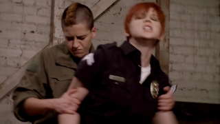 Heddlu lesbiaidd HDSEX