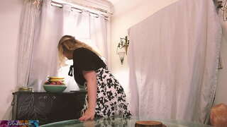 E education na e siguridat mustra siña hijastro di kon tin parto