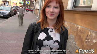 خوبصورتی دیتا ہے ایک کام ہے اور وہ جنسی میں سوفی پر یورپی اور دیگر متصور ہوتا ہے کہ comely لڑکی ولاپ