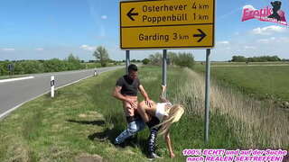 Creampie white only na ulici s blond cum děvka