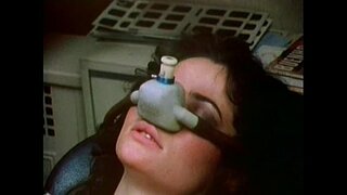 ���ೆರೋನಿಕಾ ಹಾರ್ಟ್ (1)