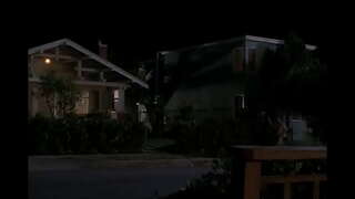 Rachel Griffiths Bertiga dalam Enam Kaki di Bawah