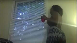 ���ນເຫດການແລະ Burp