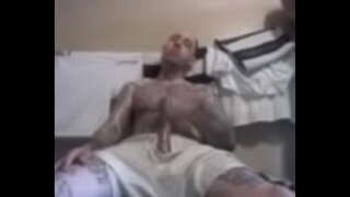 Alb, pula mare, laba