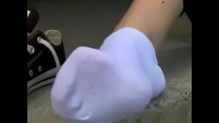 EMILYS MURDAR MANDRINE