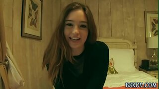 Jodi Taylor devine futut