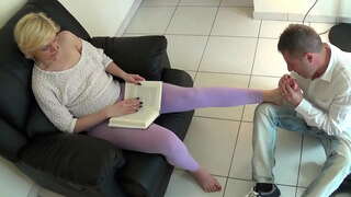 Leccami Voete en piepie In die Mond