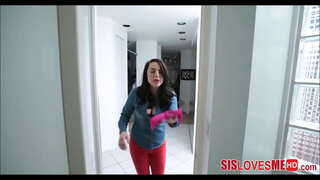 SisLovesMeHD - Big Tits Dabas Soli Māsa Spēlēt Aptuveni POV