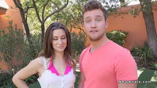 Par anal knulling i bakgården