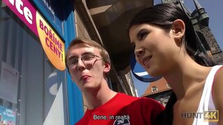 HUNT4K. маниак на тема рогоносец щастлив, че му се плаща за путката на приятелката си