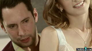 Denau llysferch ei ddefnyddio gan ei lystad wyrdroedig